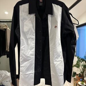 Dickies Black and White Button-Up Shirt